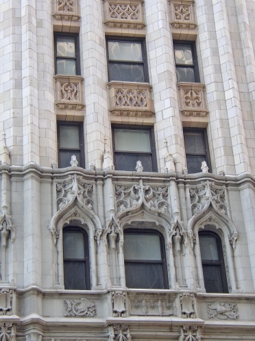 Dtail Woolworth Building