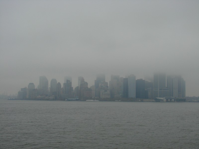 Downtown sous le brouillard