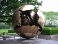 Sculpture devant les nations unies